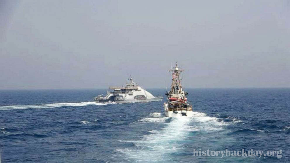 เรือรบสหรัฐฯยิงคำเตือนใส่เรือเล็กของอิหร่าน เรือรบของกองทัพเรือสหรัฐฯยิงคำเตือนที่เรือเร็วขนาดเล็กของอิหร่านสามลำซึ่งอยู่ห่างออกไป
