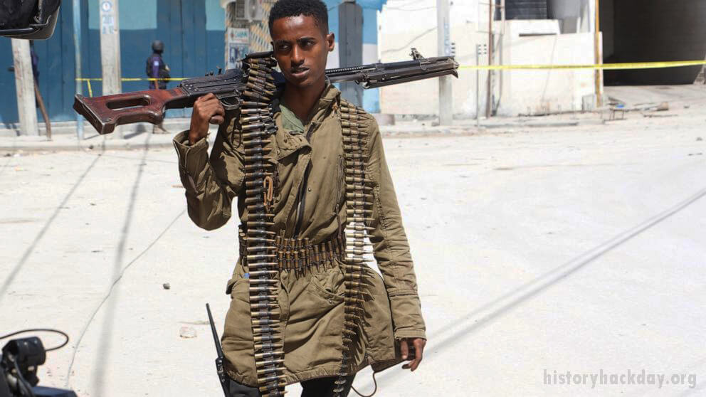 กองกำลังโซมาเลียยุติการโจมตีโรงแรม มีผู้เสียชีวิต 20 ราย ทางการโซมาเลียยุติการโจมตีโดยกลุ่มอิสลามหัวรุนแรงที่ทำให้มีผู้เสียชีวิต 21 ราย