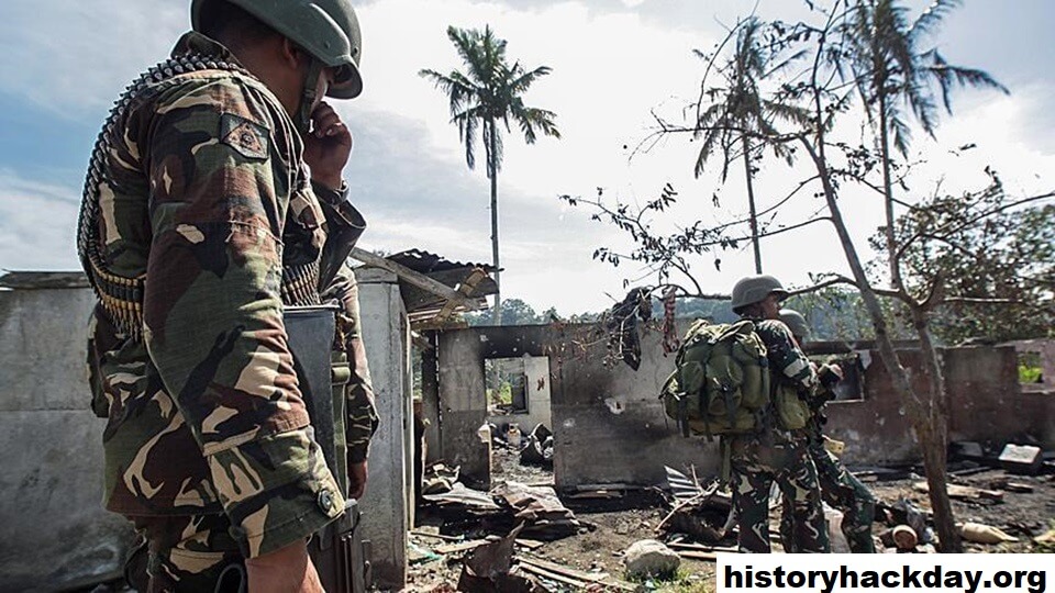 กองทหารฟิลิปปินส์ กบฏหยุดยิง หลังสู้รบ คร่าชีวิต 10 ศพ กองทหารฟิลิปปินส์ปลอมแปลงการหยุดยิงกับกองโจรมุสลิมหลังจากนักสู้ 10 คน