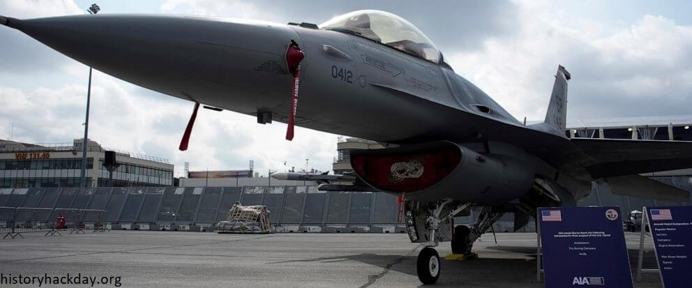 เครื่องบินรบ F-16 เพื่อป้องกันเรือสหรัฐฯ จากอิหร่าน สหรัฐฯ กำลังเพิ่มกำลังการใช้เครื่องบินรบรอบช่องแคบฮอร์มุซทางยุทธศาสตร์เพื่อปกป้อง