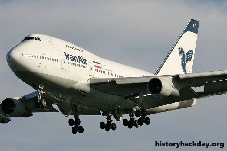 สหรัฐฯ ครอบครองเครื่องบินโบอิ้ง 747 อิหร่าน ขายอย่างผิดกฎหมาย รัฐบาลสหรัฐฯ ได้ยึดเครื่องบินขนส่งสินค้าโบอิ้ง 747 ที่เจ้าหน้าที่กล่าวว่า