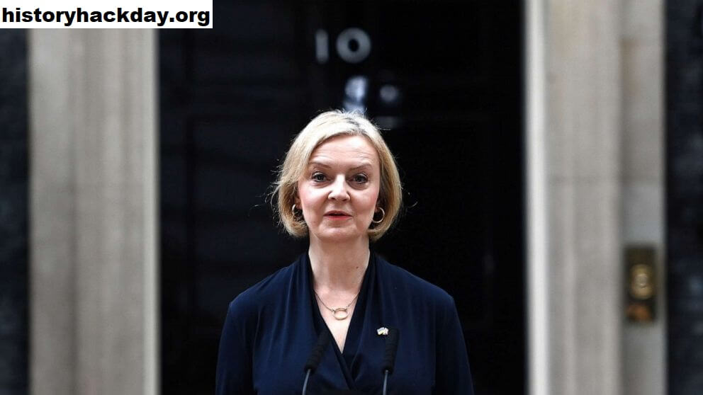 นายกรัฐมนตรีอังกฤษ Liz Truss ประกาศลาออก นายกรัฐมนตรีอังกฤษ Liz Truss ประกาศลาออกเมื่อวันพฤหัสบดี ทรัสซึ่งเพิ่งเป็นนายกรัฐมนตรี